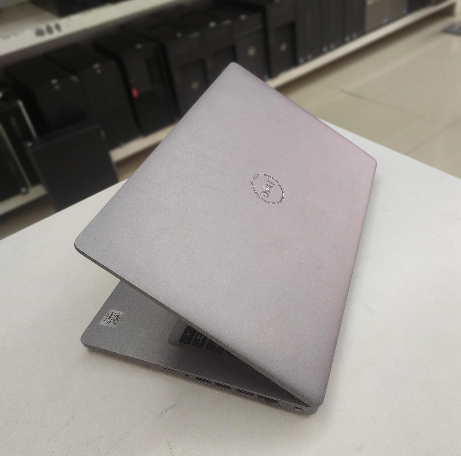 Dell Dell